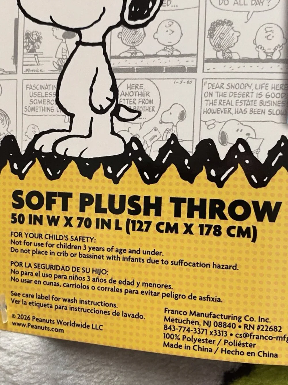 Peanuts Snoopy Charlie Brown Lucy Woodstock Fall Football Throw Blanket 50”x70”